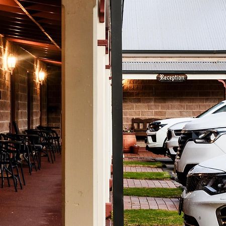 Bowen Inn Motel Lithgow Zewnętrze zdjęcie